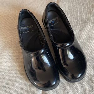 Nurse mates clogs